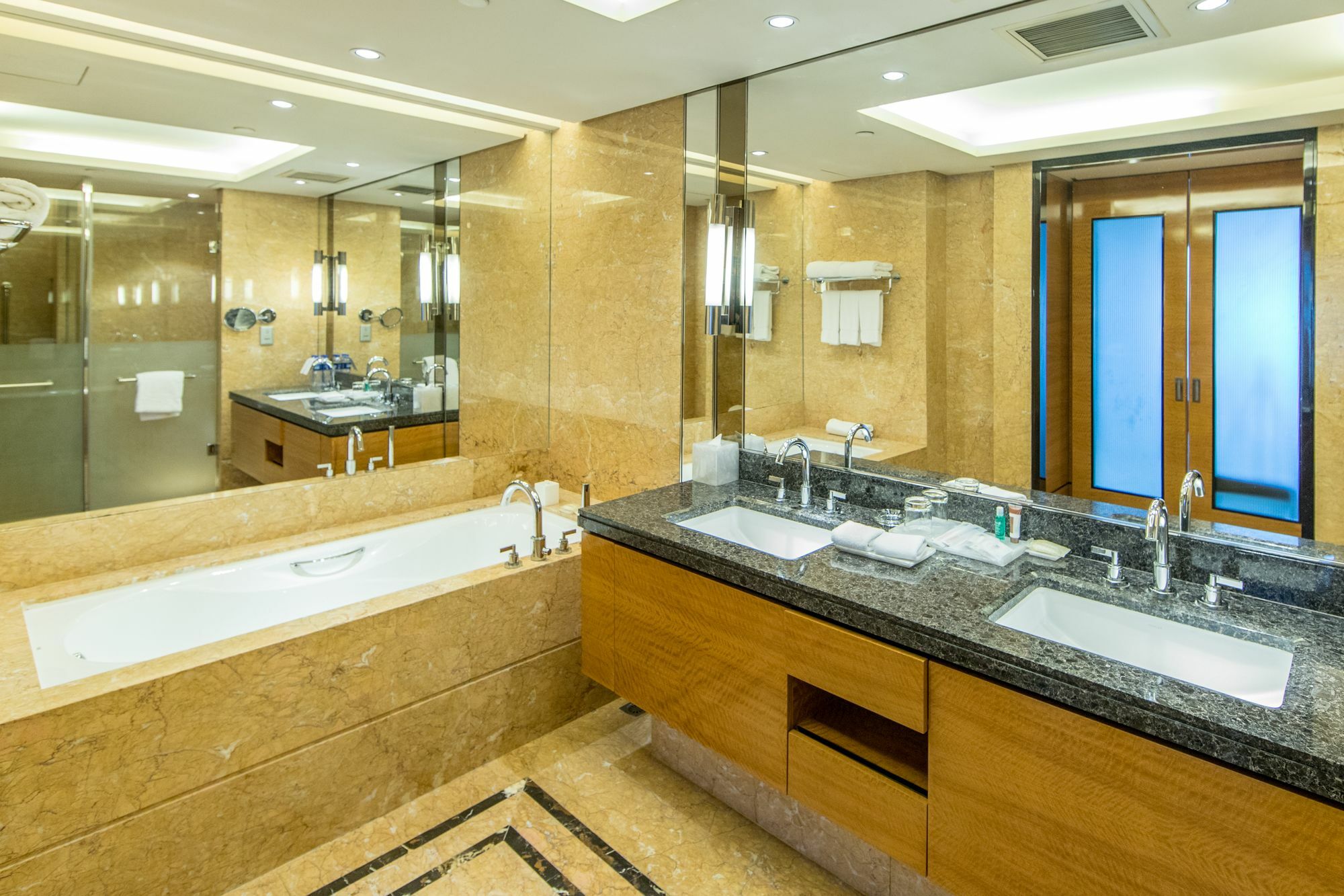 Sheraton Zhongshan Hotel Ngoại thất bức ảnh